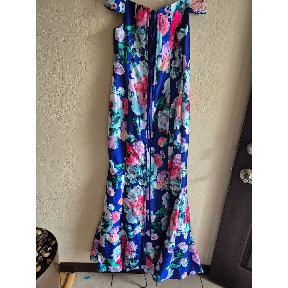 My Michelle Floral Off-Shoulder Maxi Dress size 11 - Picture 3 of 7